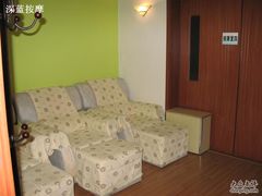 -深蓝盲人推拿·颈肩腰腿疼痛·艾灸调理(清河店)