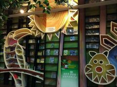 -钟书阁(松江泰晤士小镇店)