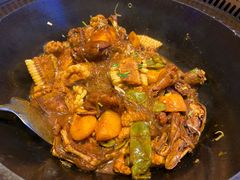-山河屯铁锅炖·非遗东北菜(南山店)
