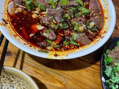 -朱大嘴肥肠血旺(福字街店)