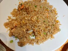 -臻鲜燕海鲜融合餐厅(金陵style店)