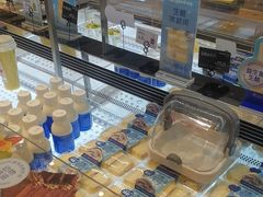 -仟吉·ART FARM主题店(菱角湖万达店)