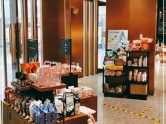 零售区-星巴克臻选(北京颐堤港中心第二店)