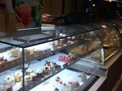 -巴黎贝甜(大宁国际商业广场店)