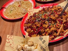 -泥糊破店小酒馆·团建聚餐(南京西路店)