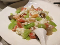-金美华轩(东方路齐鲁店)