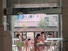 -臻儿屿月子会所(茶山店)