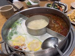 -江小渔鲜鱼火锅(冠亚星城店)
