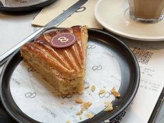 -PAIN CHAUD 百丘(静安久光店)