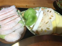 -王婆乔鲜鱼自助火锅(蜀汉路店)