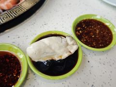 -巧克力渔家.小船海鲜胶东菜(万平口店)