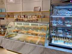面包甜点陈列柜-老大昌(淮海中路店)