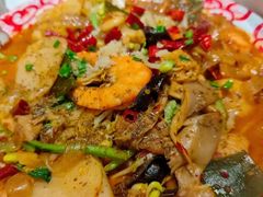-嗨辣小聚·盘锦河蟹·海鲜烧烤龙虾(盘锦十年好店)