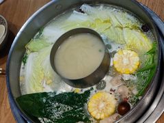 -江小渔鲜鱼火锅(冠亚星城店)