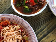 -歹歹的加个面过油肉拌面