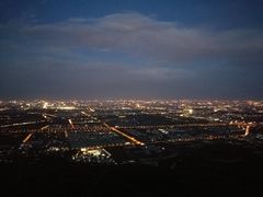 -鬼笑石后山停车场