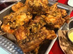 -BHC炸鸡(明洞总店)