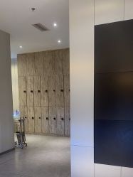 -PE SALON