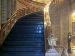 楼梯-萨拉漫饮食(北京中路店)