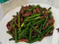 -余杨鸭鸭餐厅