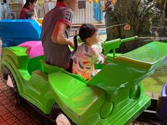 -顺德大良半月城游乐场