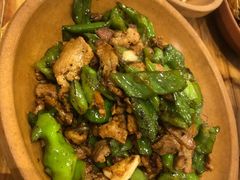 -霄汉牛三鲜湖北砂锅菜(万松园2店)