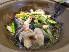 -鲜念蒸汽石锅鱼(红山6979店)