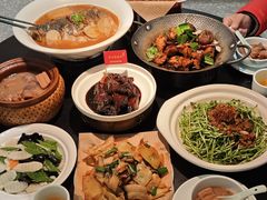 -在莲野·湖北民间菜·头牌松滋鸡(光谷步行街店)
