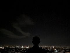 -鬼笑石后山停车场