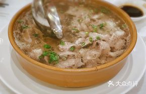 Guangdong-style Pork Soup in Small Clay Pot