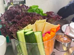 -锅飘飘·东北铁锅炖(雨花客厅店)