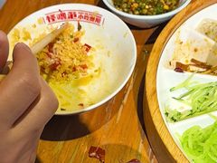 -怪噜范·老贵阳街头名小吃(鸿通城店)