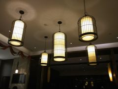 -铂逸梦秦酒店(横店梦幻谷店)