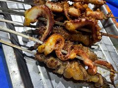 -老东镇啤酒屋海鲜加工·蒸汽海鲜·海鲜烧烤(台东店)