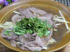 牛肉热汤-合合大冷面(湖南店)