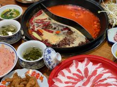 -憨铁匠火锅(红山6979店)