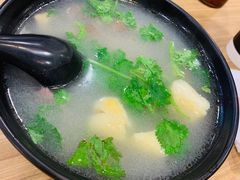 -小杨生煎(成山巴黎春天店)