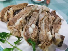 手抓羊肉-内蒙古牛羊肉特色美食(后海滨路店)