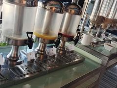 -唐拉雅秀酒店-西锦汇空中BBQ·思创餐厅