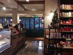 -星巴克(武康路店)