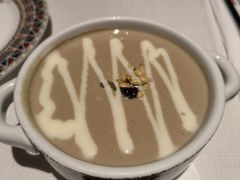 奶香蘑菇汤-俄士厨房(五棵松华熙LIVE店)