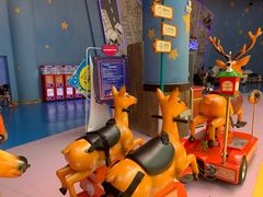 -蓝精灵乐园·世茂精灵之城主题乐园