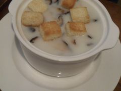 -雕刻时光咖啡馆(南院门店)