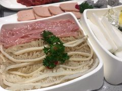 -海底捞火锅(凯德广场店)