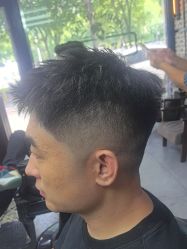 点击看大图 -大人物·男士理发馆
