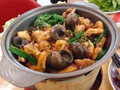 -芳村榕树头叹佬鸡煲(体育西店)