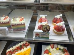-85度C(生甜甜圈研究工坊·上海平凉店)