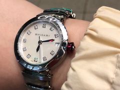 -亨得利名表服务中心(上海湾店)