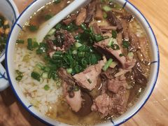 鸡汤烫饭-怪噜范·老贵阳街头名小吃(汇金星力城店)