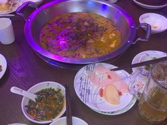 -红牌美蛙鱼头火锅(万辉国际广场店)